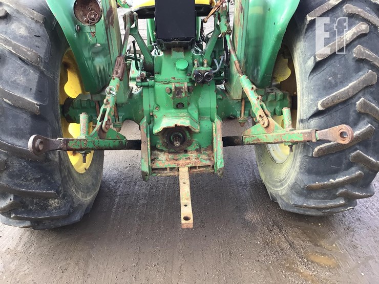 1981-john-deere-2240-image-9