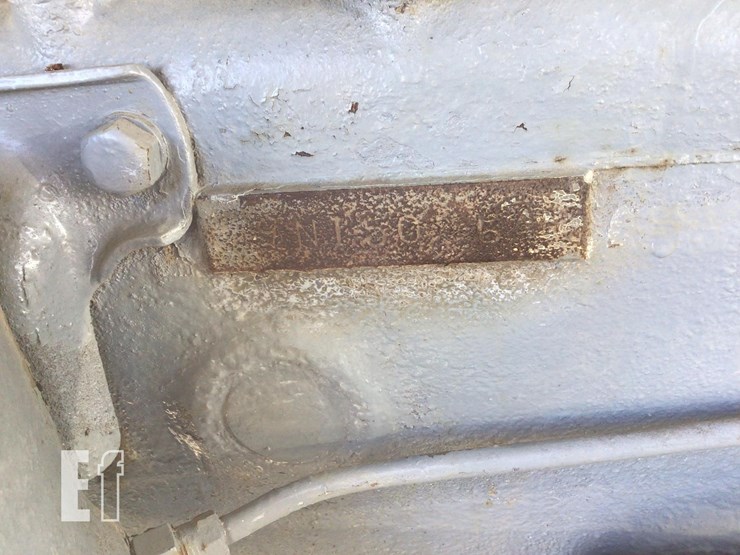 1940-ford-9n-image-11