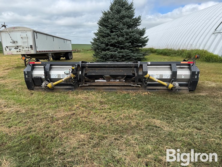 2020-drago-gt-8-30-corn-head-image-7