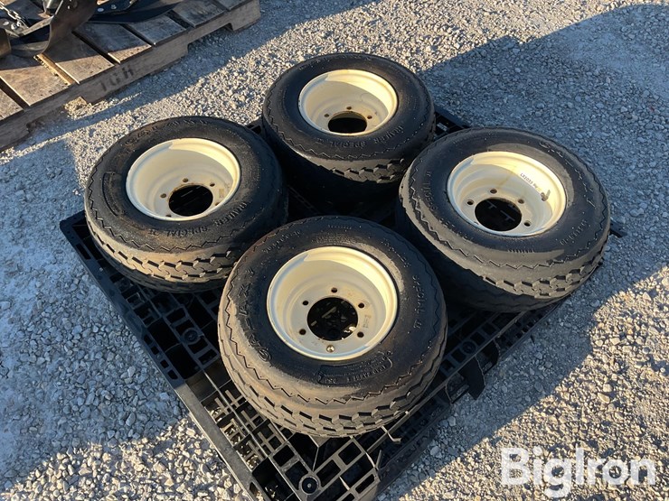 header-trailer-tires-&-rims-image-1
