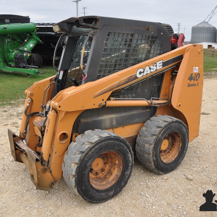 2010 CASE 440