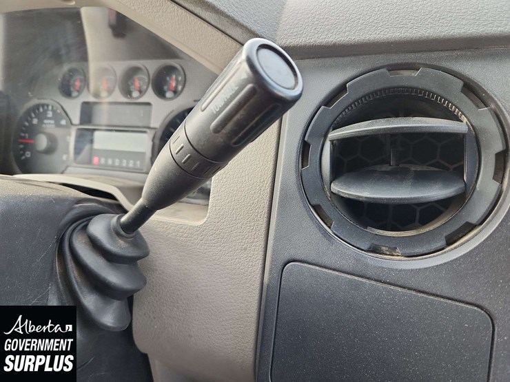 2008-ford-f250-image-17