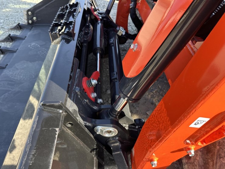 #5120-•-2025-kubota-svl-97-3-tracked-skid-steer-image-13