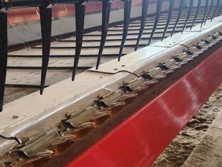 2014-case-ih-3162-image-10