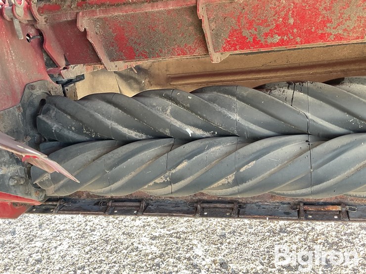 2019-new-holland-discbine-310r-mower-conditioner-image-19