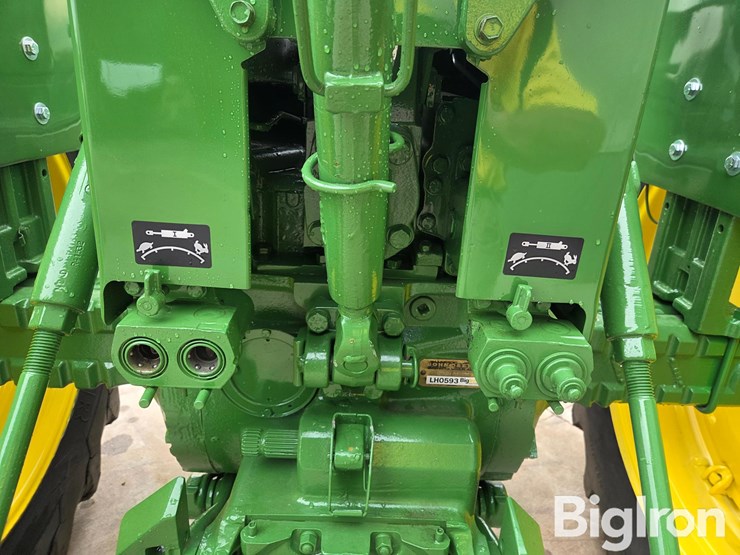 1972-john-deere-4320-image-11