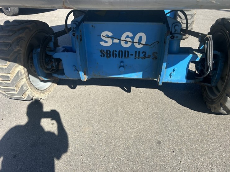 2008-genie-s60-image-13