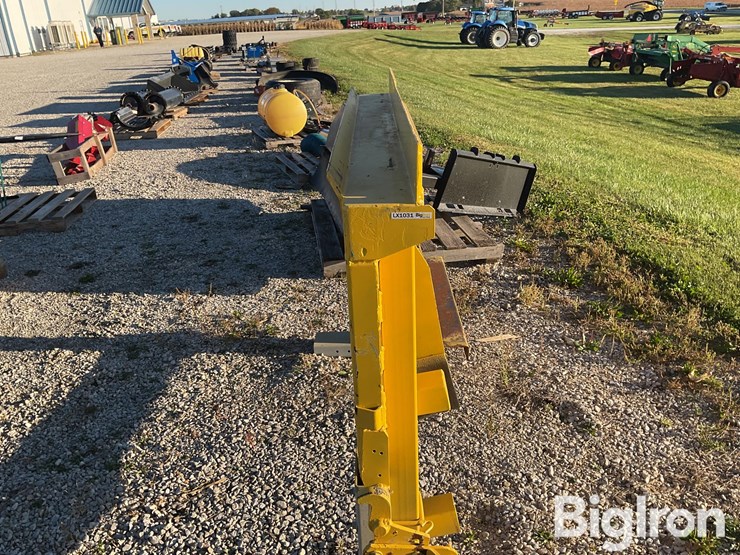 new-holland-corn-head-adapter-plate-image-8