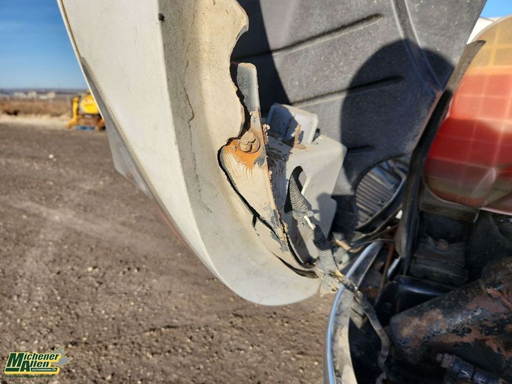 international-durastar-4300-image-29