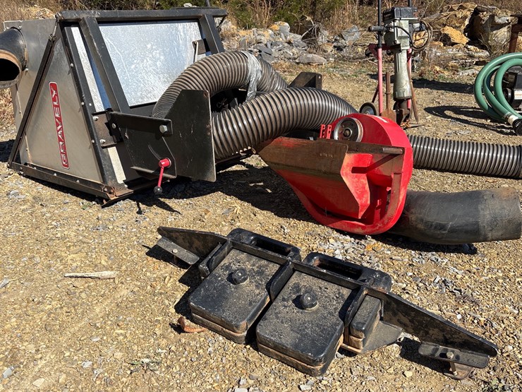 #1130-•-gravely-grass-and-lead-hopper-with-blower-and-counterweights-image-1