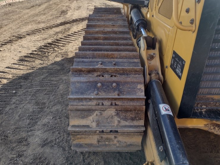 caterpillar-d3-image-40