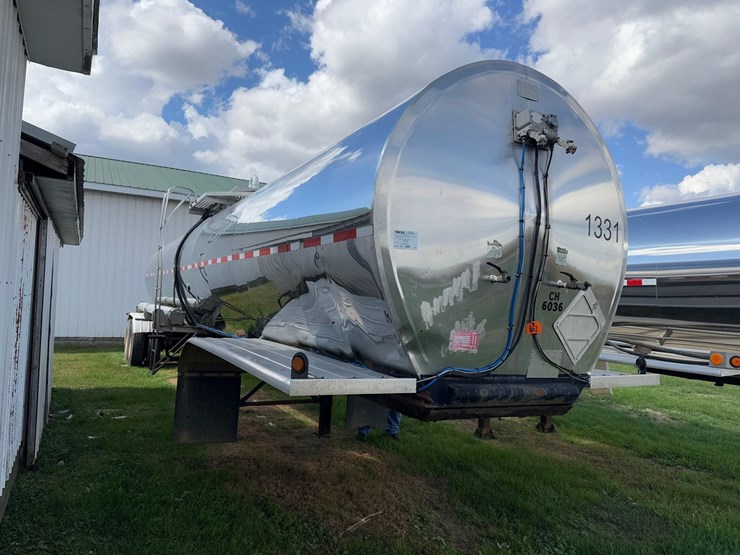 6000-tanker-trailer-image-1