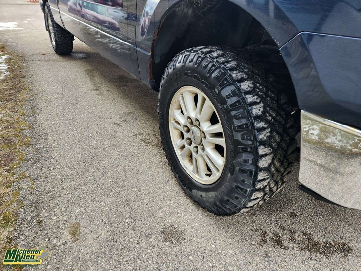 2014-ford-f150-image-13