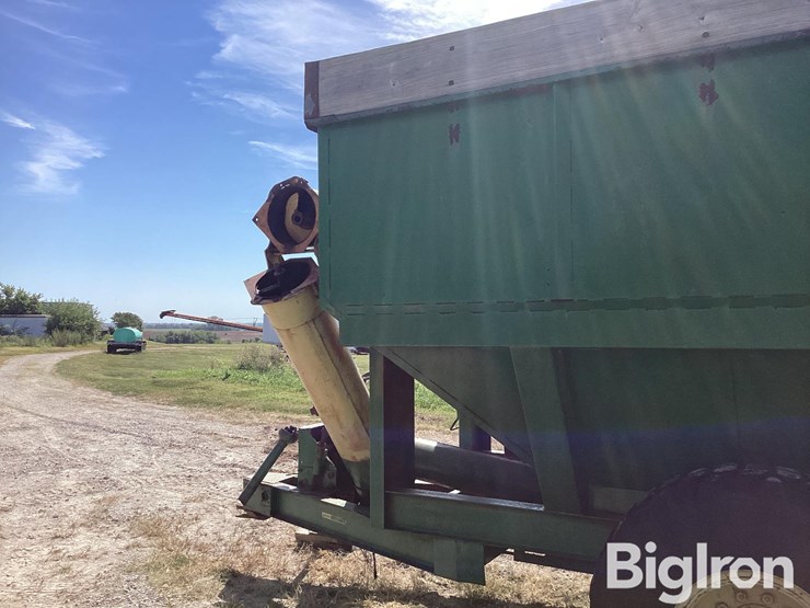 john-deere-1210-image-18