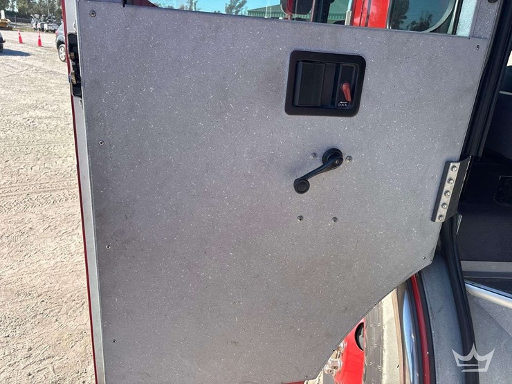 fire-truck-2007-image-24