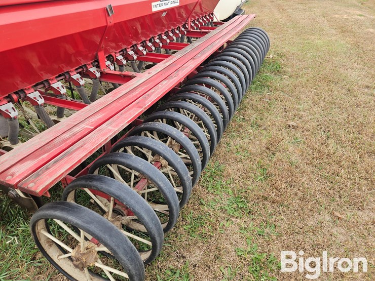 international-100-image-19