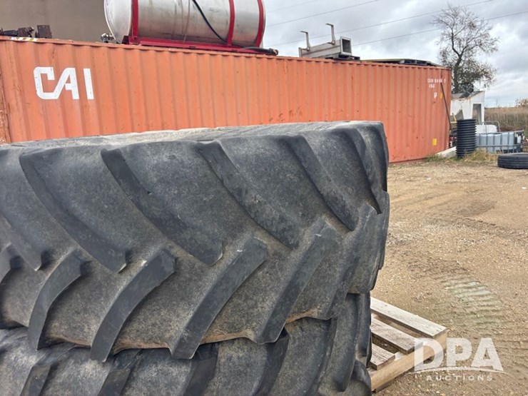 float-tires-(dr12561)-image-3