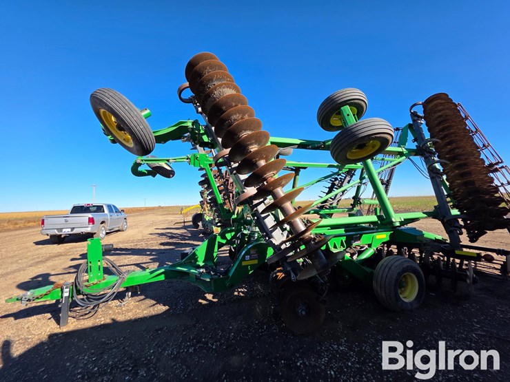 2013-john-deere-2623vt-image-9