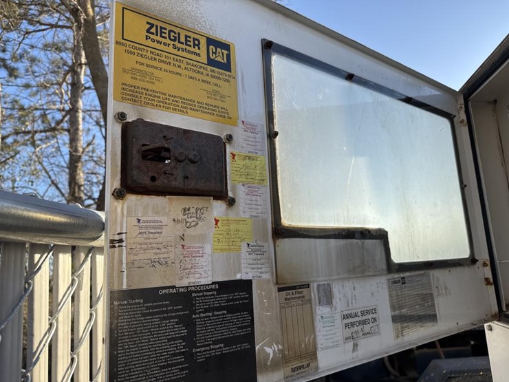 #1472-•-whisperwatt-dca-100ssvu-towable-generator-image-16