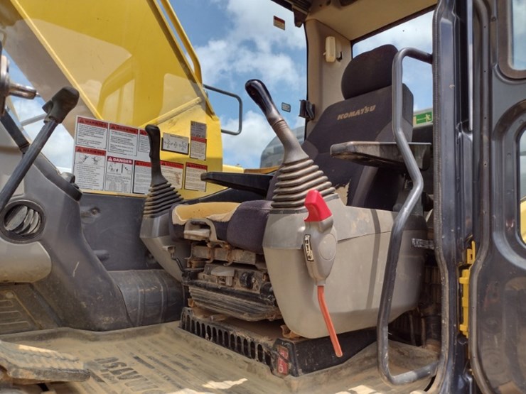 komatsu-pc290-lc-11-image-14