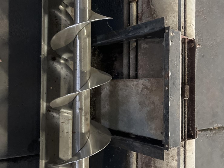 neco-grain-bin-power-sweep-floor-auger-image-18