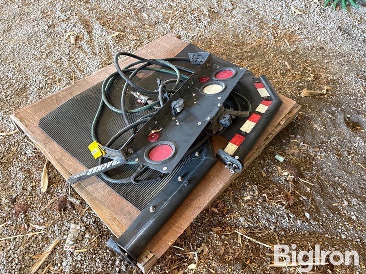 pallet-of-truck-parts-image-2