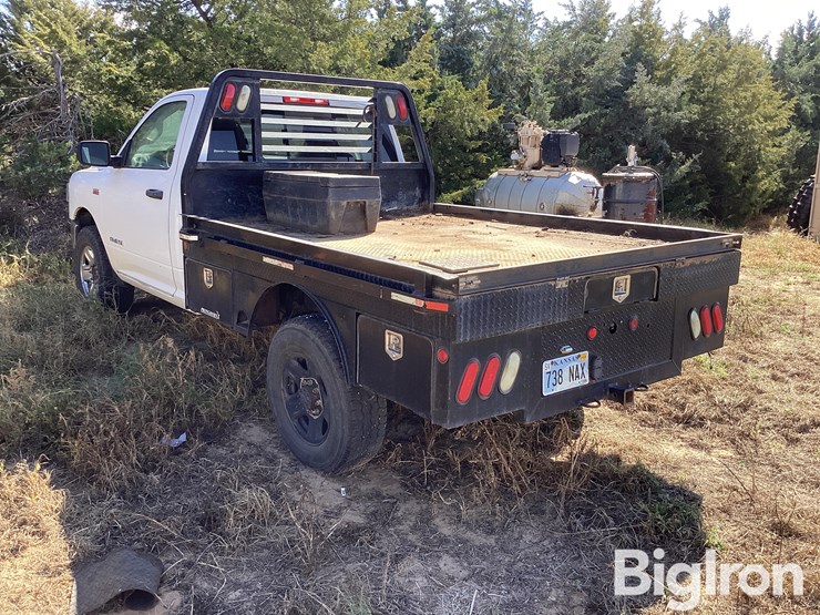 2019-dodge-2500-image-7