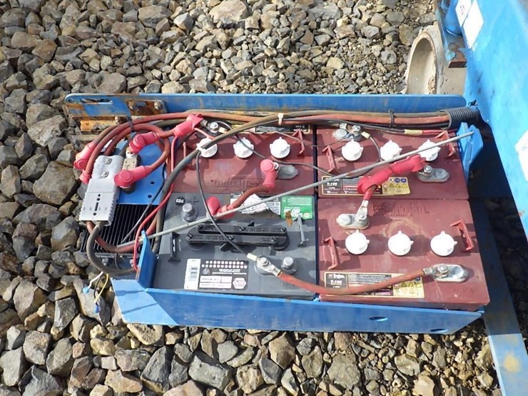 genie-gs1930-image-13