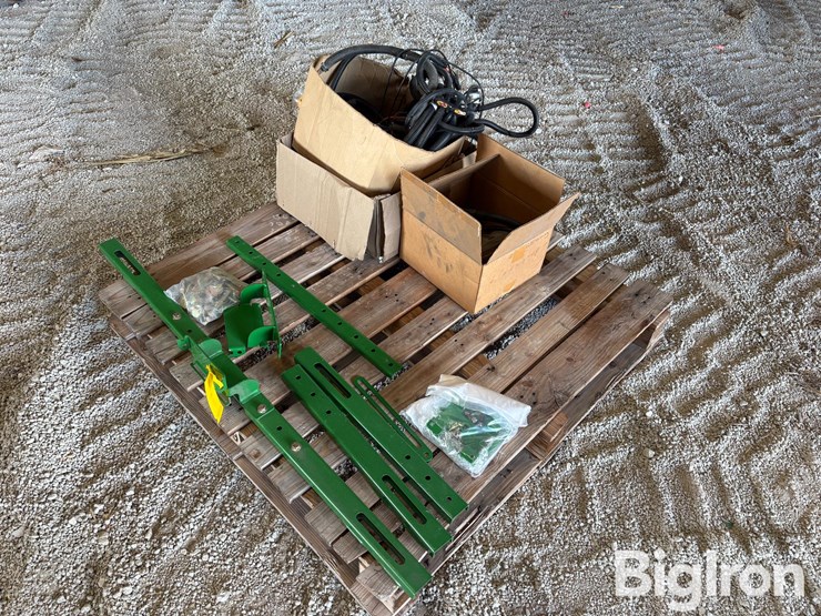 pallet-of-farm-support-image-1