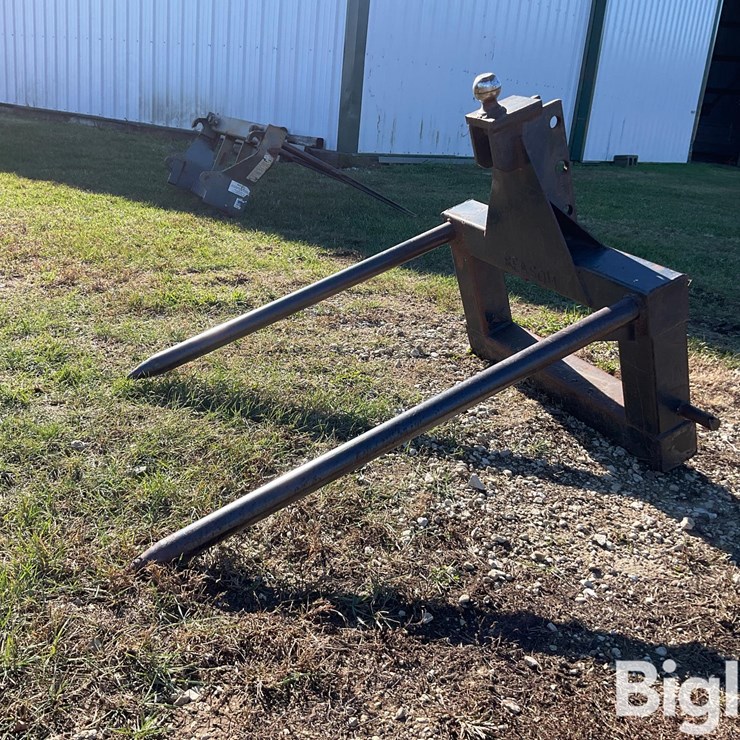 3-Pt Bale Spear Category II Mounted Bale Carrier