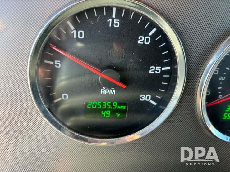 2013-unit-70-image-79