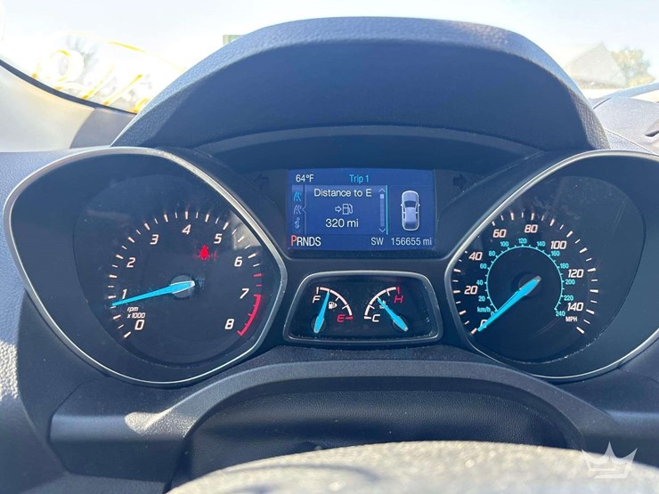 2015-ford-escape-image-13