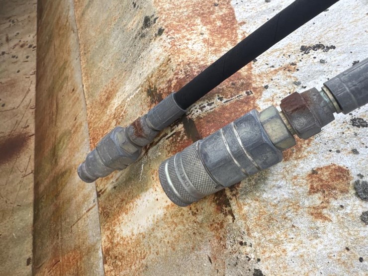 #4294-•-68“-hydraulic-skid-steer-mixer-attachment-image-15