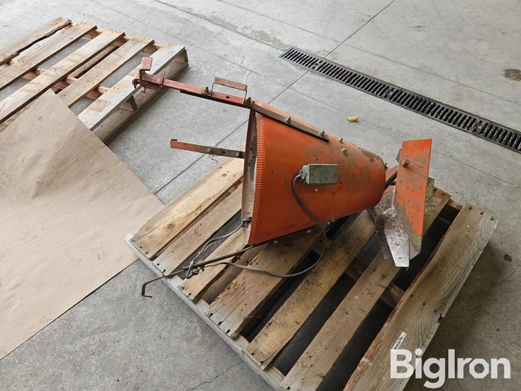 grain-bin-spreader-image-1