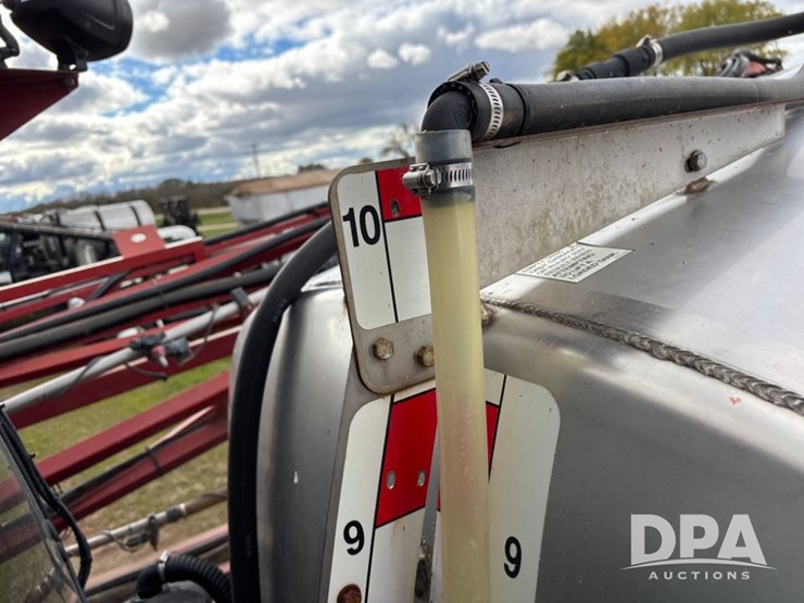 2014-case-ih-3016-image-73