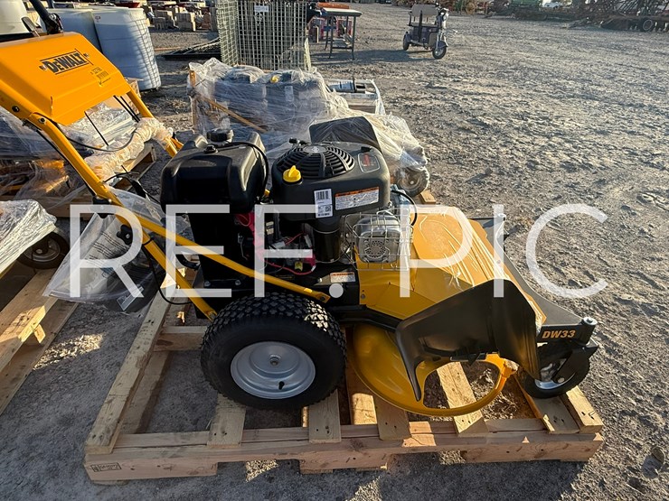 #28-•-unused-dewalt-dw33-walk-behind-zero-turn-mower-inv#32771-image-7