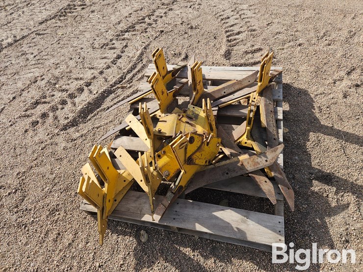 buffalo-cultivator-sweeps-image-4