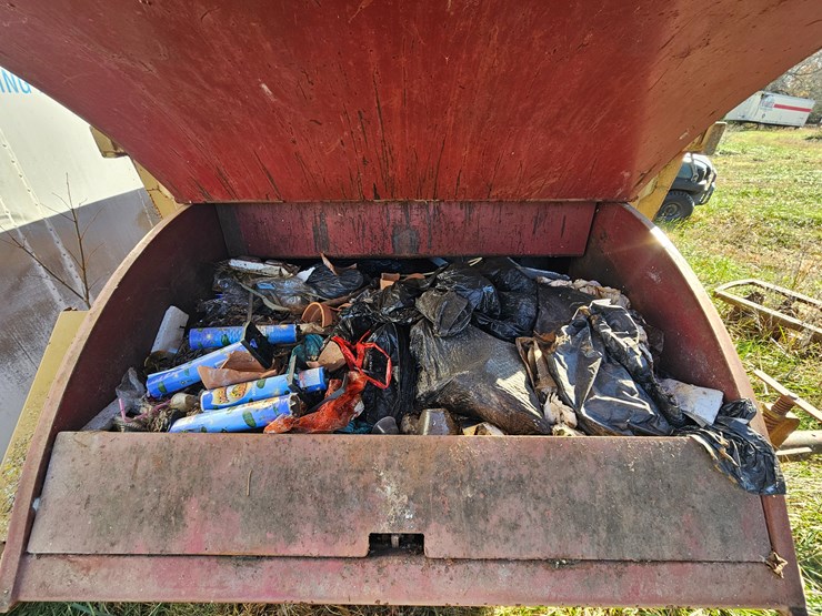 #22766-•-pack-man-trash-compactor-image-7