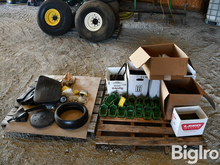 pallets-of-1770-planting-parts-image-2