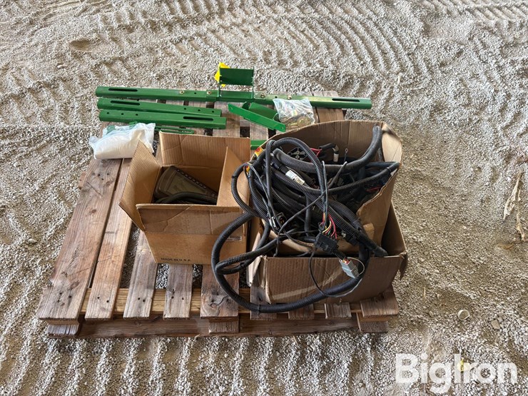 pallet-of-farm-support-image-5