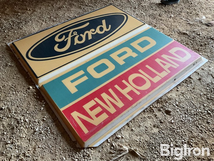 new-holland-70-image-3