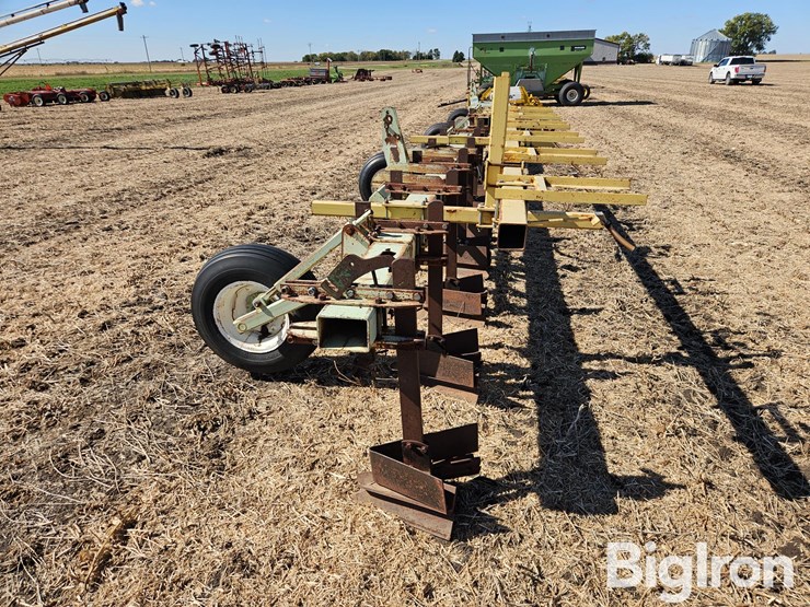 orthman-6r36-3-pt-ditcher-image-8