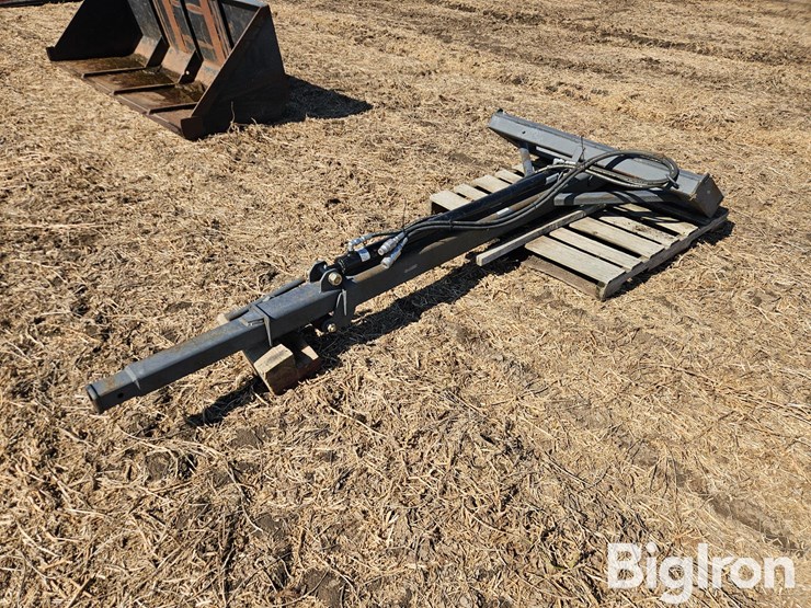 hydraulic-jib-crane-skid-steer-attachment-image-1