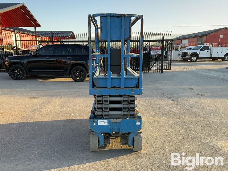 genie-gs1930-image-2