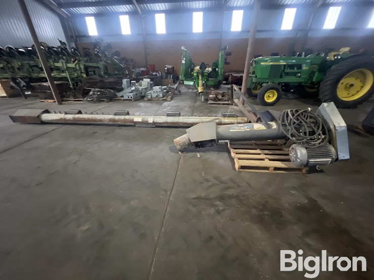 neco-grain-bin-power-sweep-floor-auger-image-2