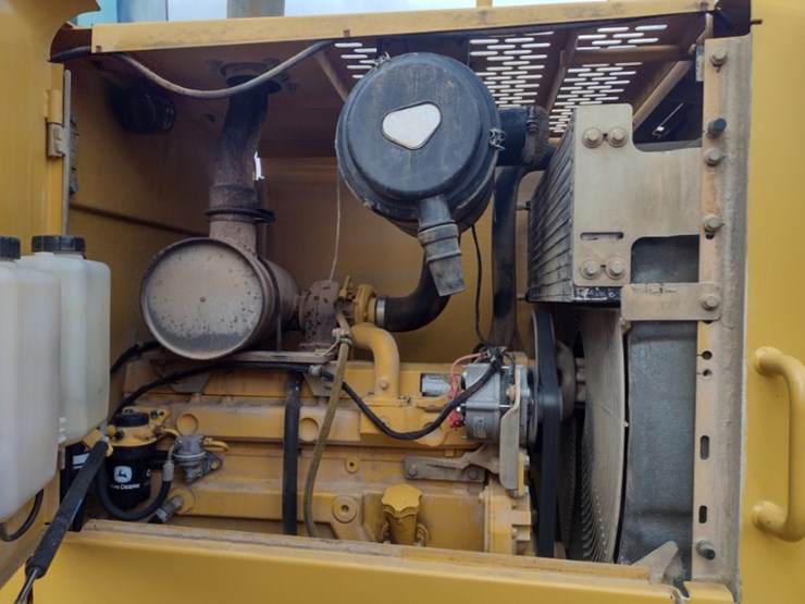 2003-deere-tc54h-image-27