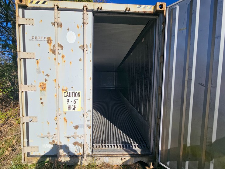 #22767-•-40'-refrigerated-container-image-10