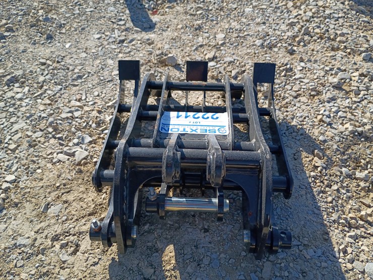 #22211-•-mini-excavator-grapple-image-4