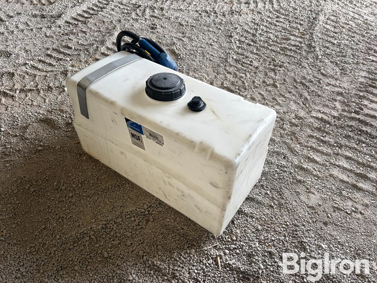 ace-roto-mold-35-gal-poly-def-tank-image-5