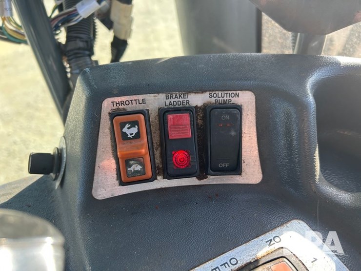 2013-hagie-sts12-image-34